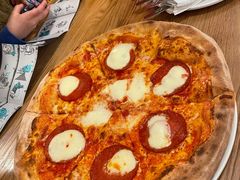 -城市大道红炉披萨烘焙坊