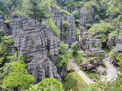 -梭布垭石林景区