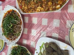 -洪霞餐馆