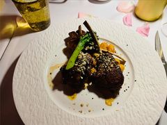 香煎澳洲黑脸羊排-Kathleen's Waitan 凯圣琳江景西餐厅(外滩店)