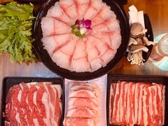 -丽江庭院·云南野生菌·海鲜火锅(鼓楼四合院店)