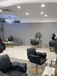 点击看大图 -八佰伴8008星级形象店