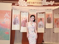 -瑞虹新天地月亮湾