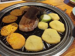 -唯成•韩国炭火烤肉 유성고기