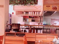 -丹江口渔村·湘味厨房(桃园店)