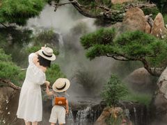 -罗红摄影艺术馆