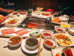 -海底捞火锅鲜切牛肉主题店(长寿路店)