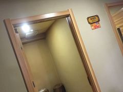 -绿岛汤泉韩式休闲会所