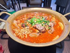 -张翻越·川渝冒菜·武汉黑鸭煲(城北万象城店)