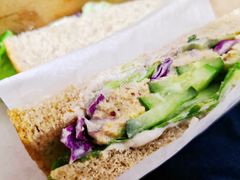 大嘴吞拿鱼三明治-星巴克(宝山万达店)