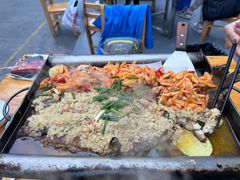-宏兴烤鱼山庄(宣恩总店)