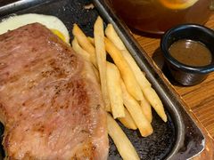 -意国小镇披萨牛排餐厅(万达广场店)