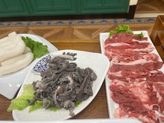 -楼外楼大刀肉传统火锅居(博学路店)