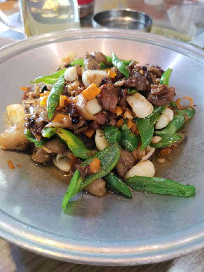 俏厨娘(含浦店"含浦边上一家时尚快餐厅,下高速口就到.