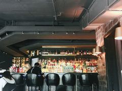 -UNI UNI(环亚凯瑟琳店)