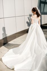 点击看大图 -HANSA韩纱婚纱礼服·龙凤褂·西装设计师集合店