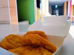 麦乐鸡块-麦当劳(利津路店)