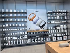 -Apple零售店(华贸购物中心店)