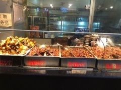 自助取餐区-老黄记手撕烤兔(玉林街店)