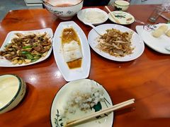 -德贤烧麦菜馆(本溪路店)