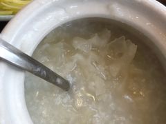 银耳莲子粥-梁记粥铺(开元地中海店)