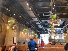 大堂-小俩口烧烤东北菜(双井店)