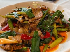 农家小炒肉-大鸭梨烤鸭(金色漫香店)
