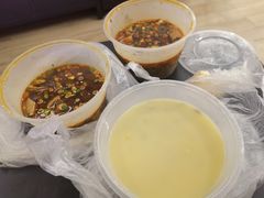 石锅肥肠毛血旺-铜锣湾·有麝自然香(重庆新天地店)