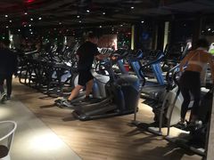 -威尔仕健身会所(古北1699店)