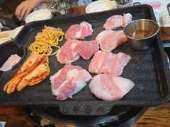 -Dombe豚(黑猪肉街店)
