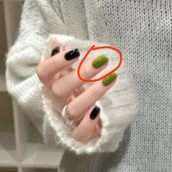 -进巍美甲