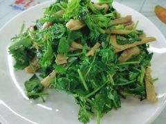 -清真鸿起来饭庄(复兴路店)