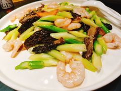 鲍芹炒虾仁-粗茶淡饭·隐庐私厨(东亭店)