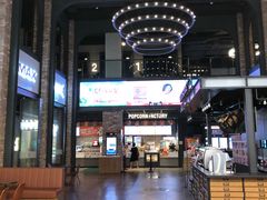 -CGV影城(滨江天街IMAX店)