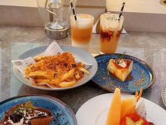 -Hi City·城市之巅