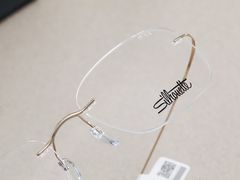 -目艮眼镜SHOWROOM(品牌集合店)