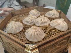 牛肉灌汤包-西安贾三灌汤包·回坊小吃·清真炒菜(北院门总店)