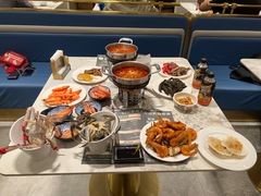 -金马门国际美食百汇(珞喻路店)