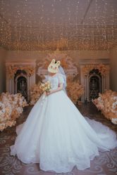 点击看大图 -伯瓷皇后婚纱艺术空间