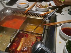 -海底捞火锅鲜切牛肉主题店(长寿路店)
