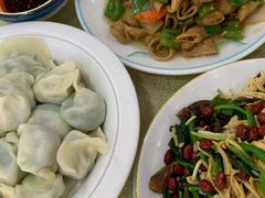 -鹤乡东北菜(崮山路店)