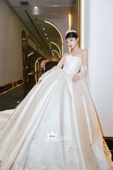 点击看大图 -艾拉·女王婚纱礼服馆