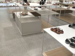 -hotwind热风(中贸广场店)