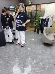 -藤野造型烫染·漂发