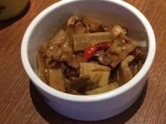 -渝是乎酸菜鱼(龙旗购物中心店)