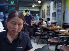 大堂-记忆串城·东北烧烤·小龙虾·大型团建(南油店)