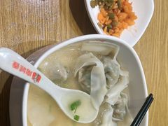 -南城香·饭香串香馄饨香(青年路店)