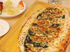 芝士菠菜馅饼-苏坦土耳其餐厅(白云宾馆店)