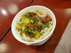 花溪牛肉粉-贵州大厦贵州厅(樱花园西街店)