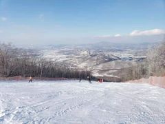 -中旅松花湖滑雪场